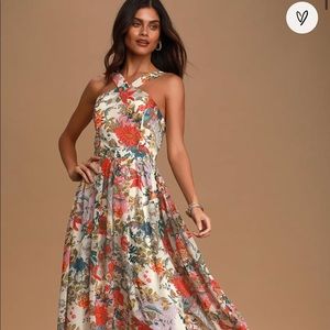 Never worn - Full length Lulus dress